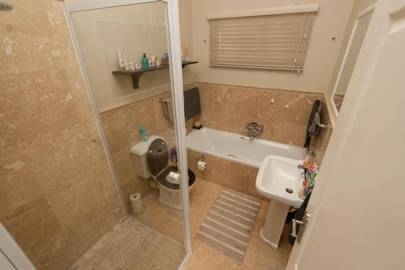 To Let 2 Bedroom Property for Rent in Sonstraal Western Cape